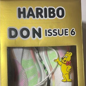 Haribo Men’s size 9 basketball shoes